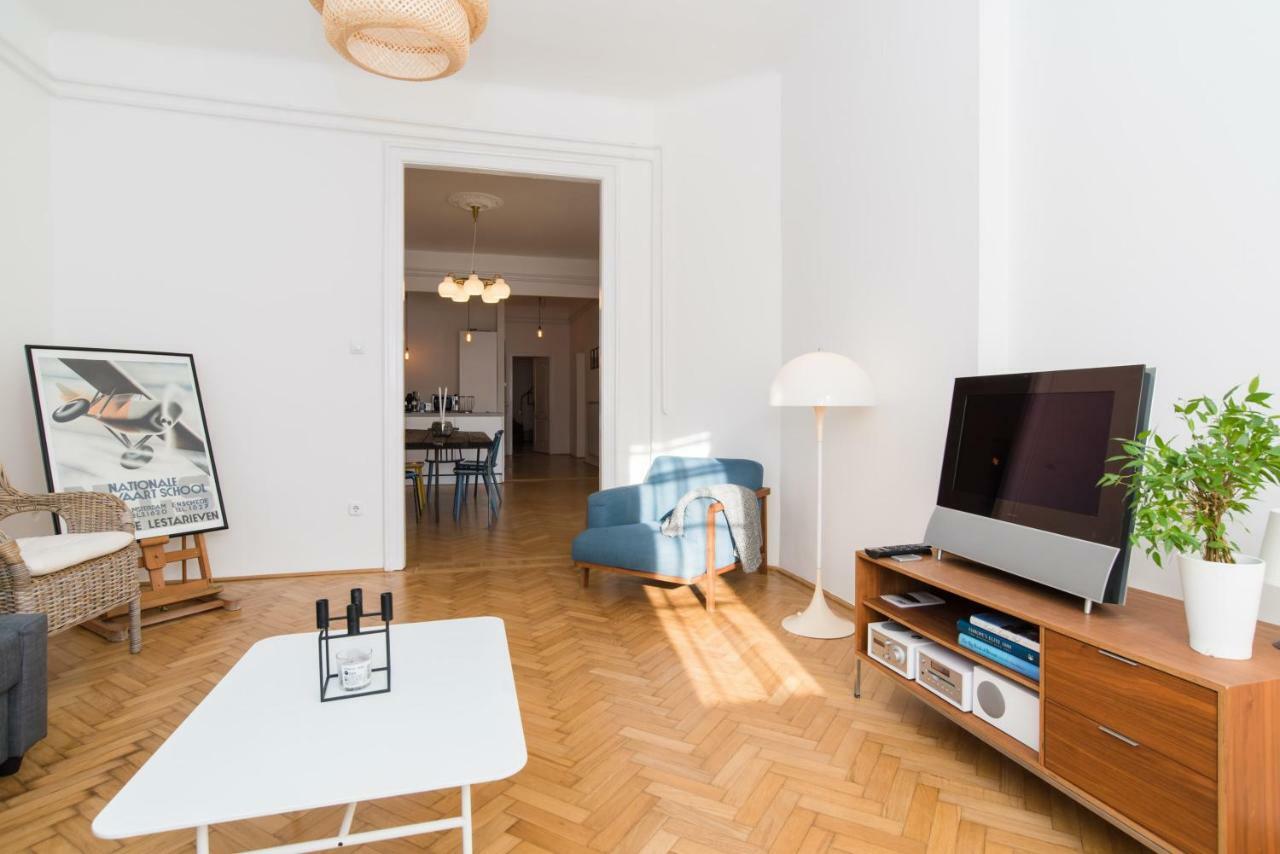 Klauzal Apartment W/3 Bedrooms, French Balcony Budapesta Exterior foto