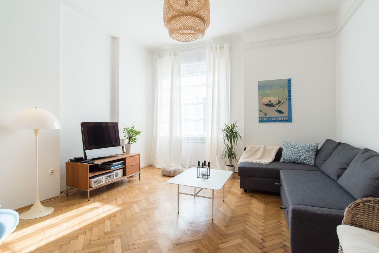 Klauzal Apartment W/3 Bedrooms, French Balcony Budapesta Exterior foto
