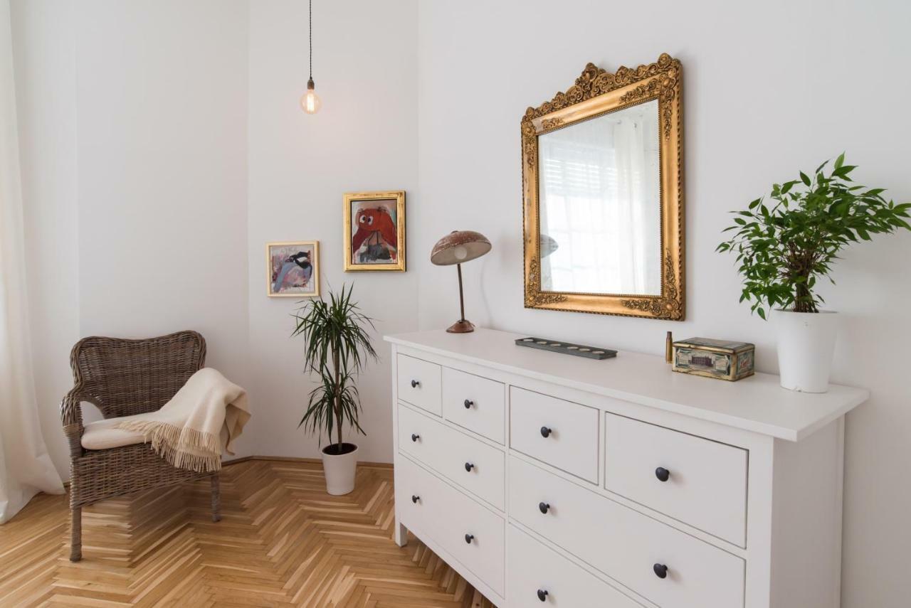 Klauzal Apartment W/3 Bedrooms, French Balcony Budapesta Exterior foto