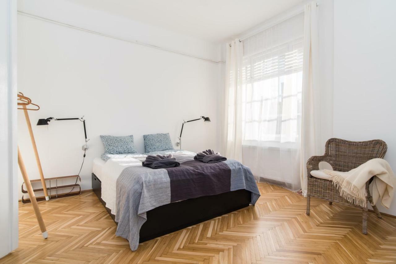 Klauzal Apartment W/3 Bedrooms, French Balcony Budapesta Exterior foto